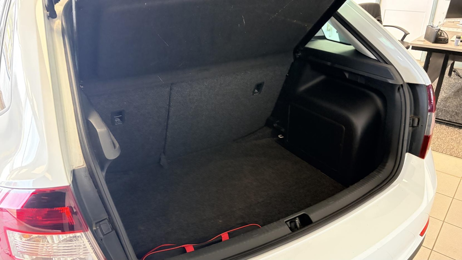 Used Skoda Rapid Spaceback 2014 for sale - 77640934: Photo 21