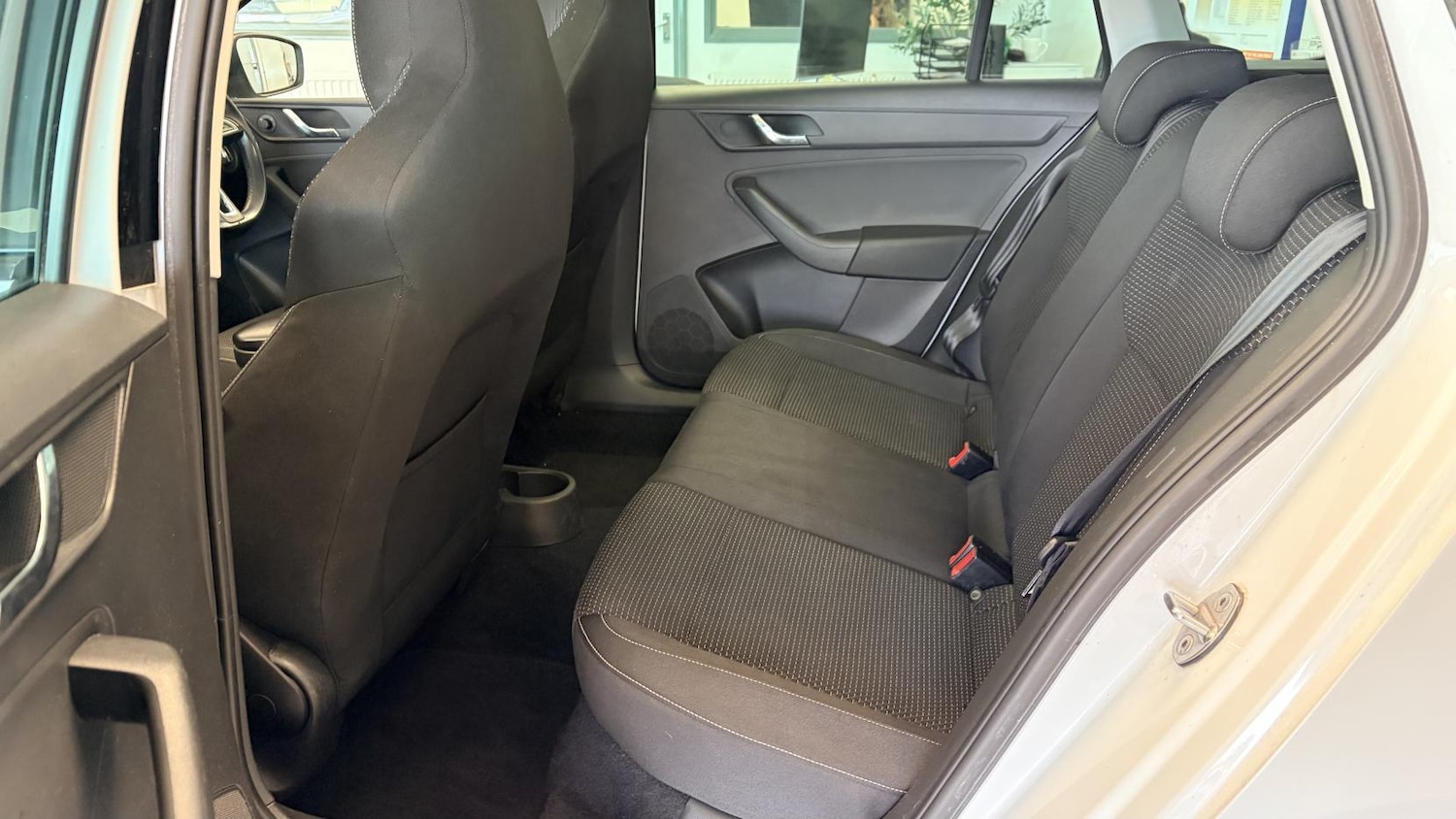 Used Skoda Rapid Spaceback 2014 for sale - 77640934: Photo 23