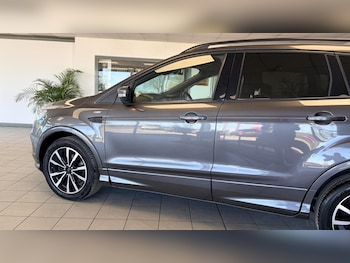 Used Ford Kuga 2017 for sale - 78106244: Photo