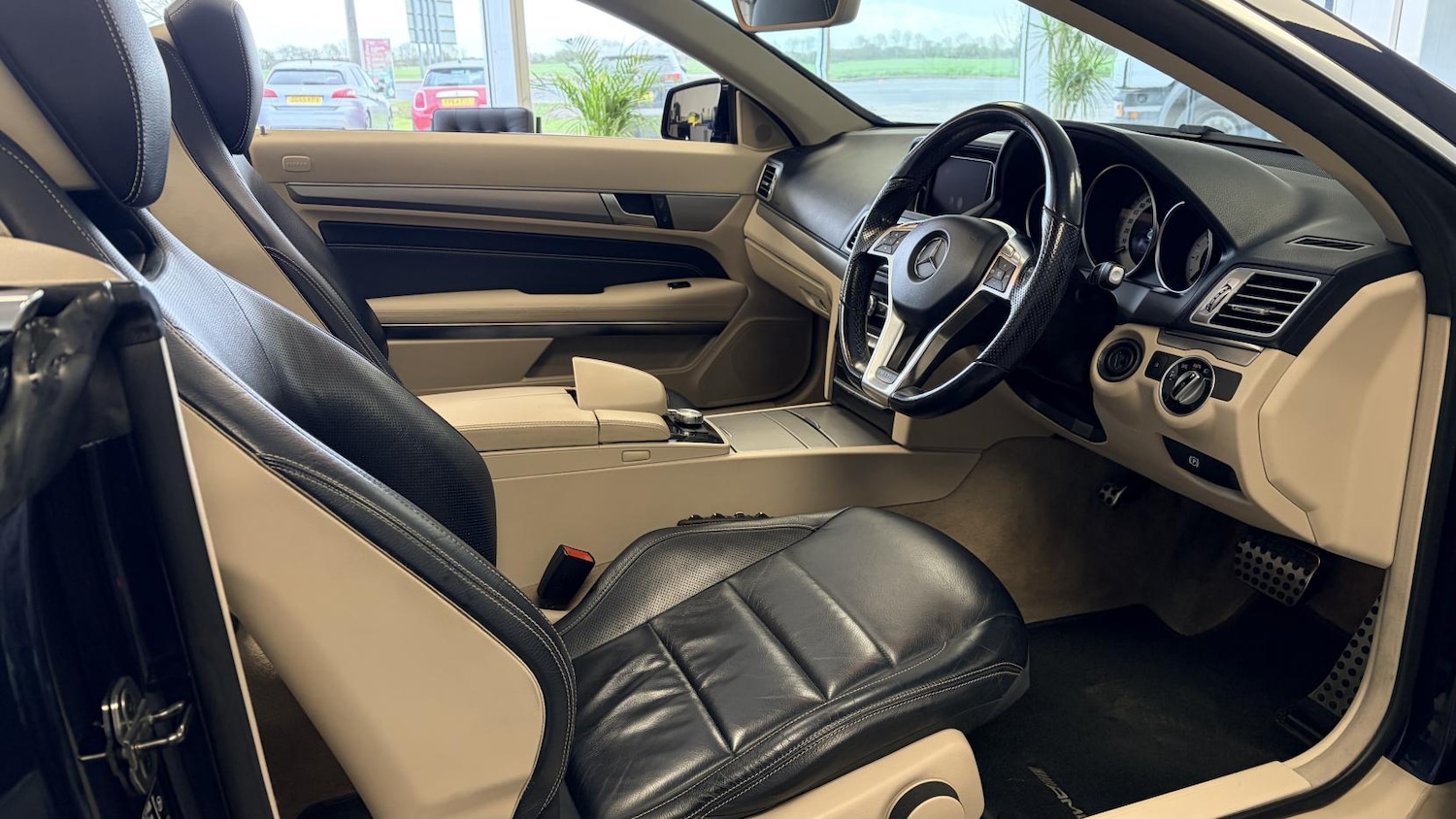 Used Mercedes-Benz E Class 2014 for sale - 78014803: Photo 14