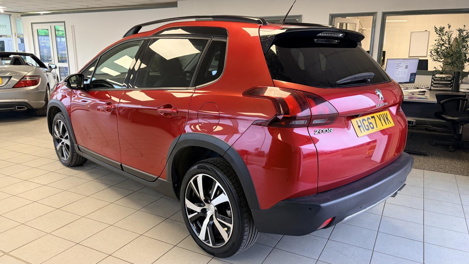 Used Peugeot 2008 2017 for sale - 77742777: Photo 5