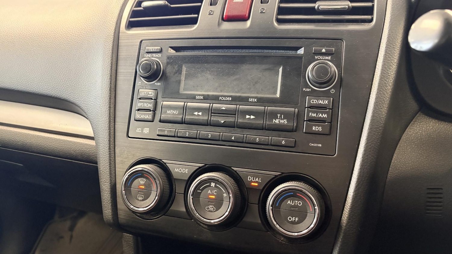 Used Subaru XV 2014 for sale - 77613136: Photo 23