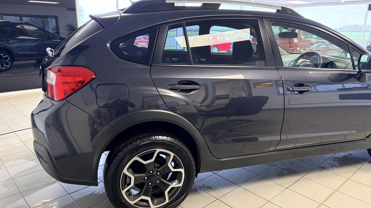 Used Subaru XV 2014 for sale - 77613136: Photo 4