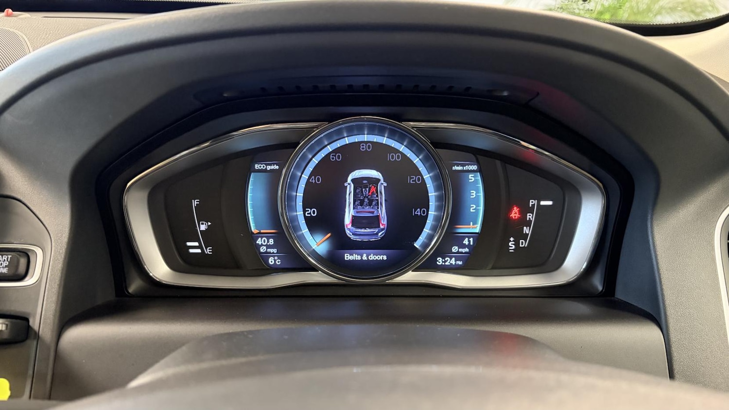 Used Volvo XC60 2015 for sale - 77848291: Photo 35