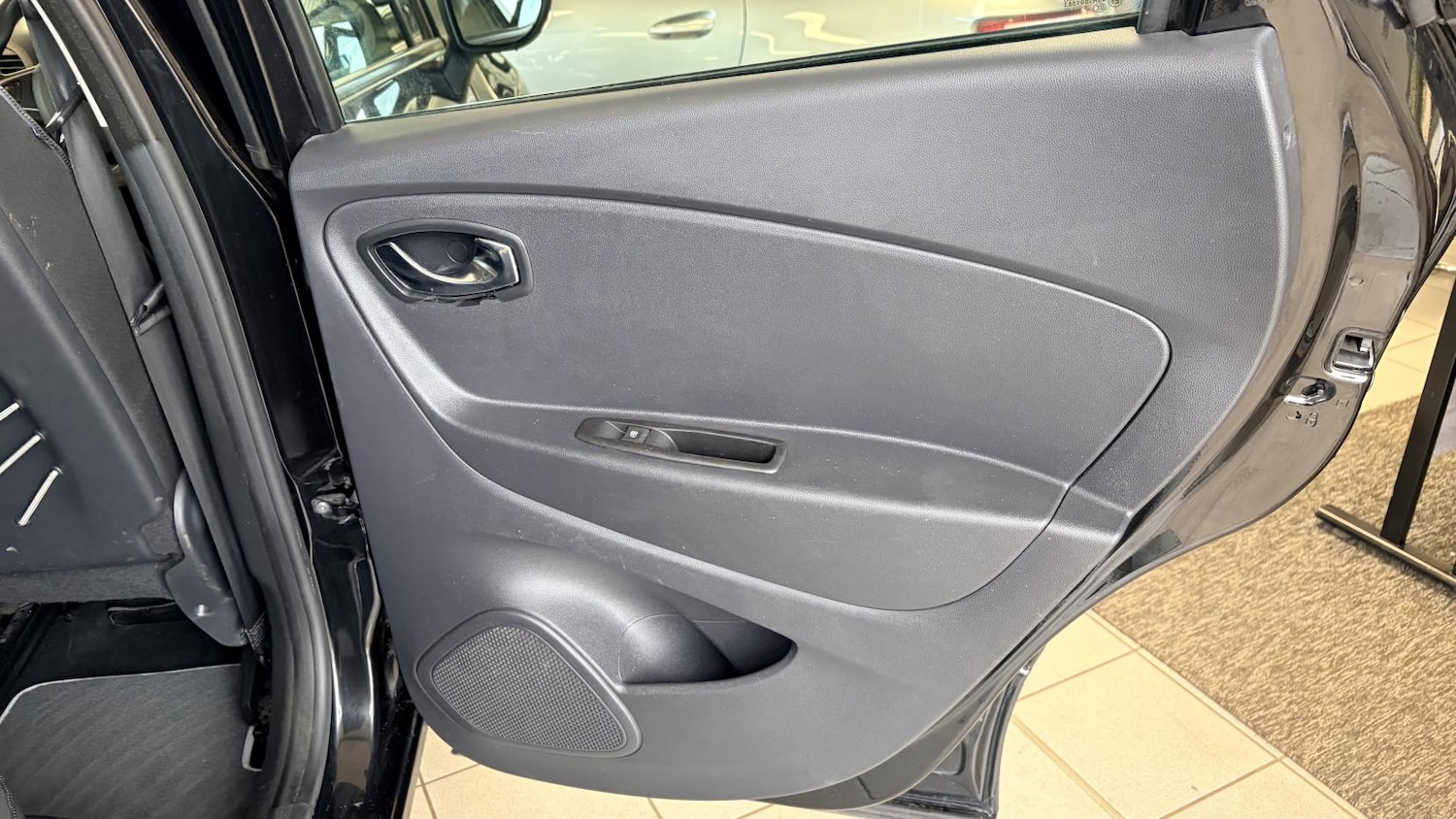 Used Renault Captur 2017 for sale - 77679064: Photo 19