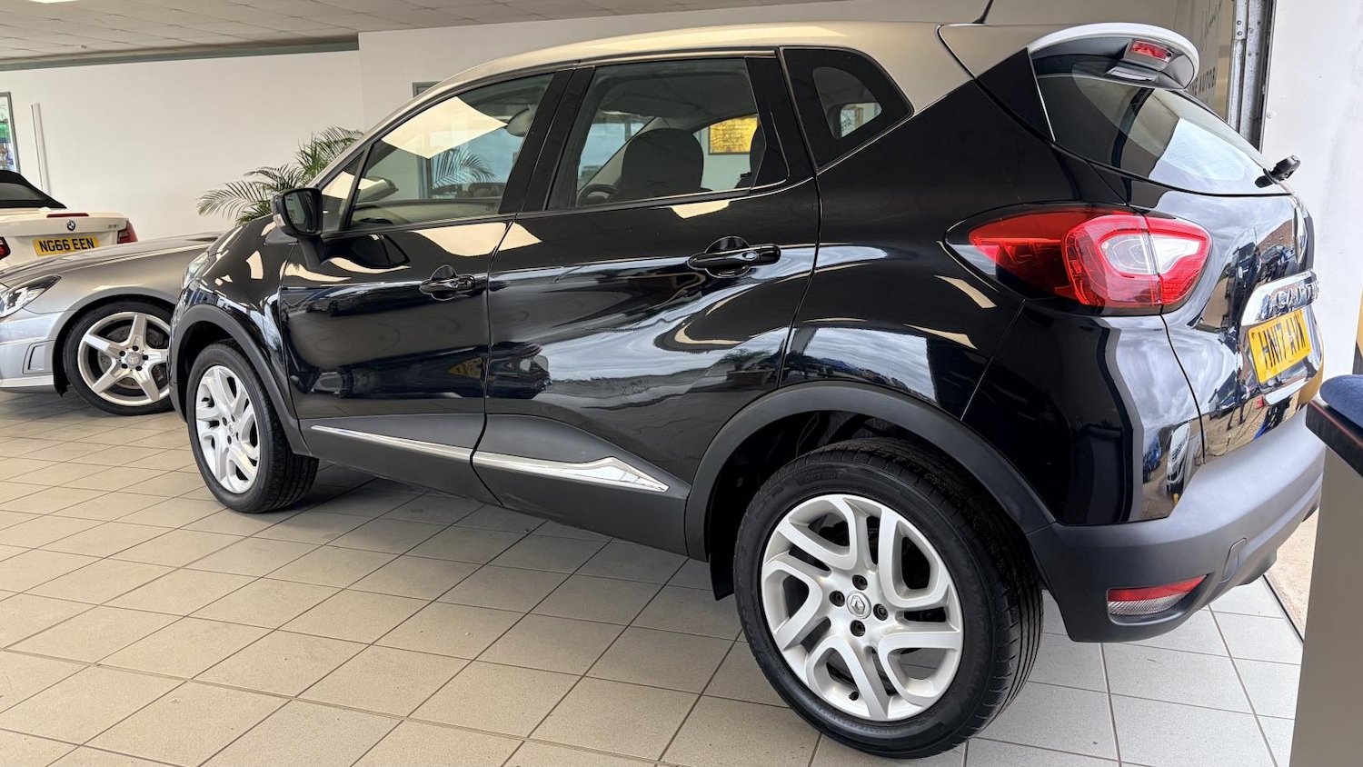 Used Renault Captur 2017 for sale - 77679064: Photo 5