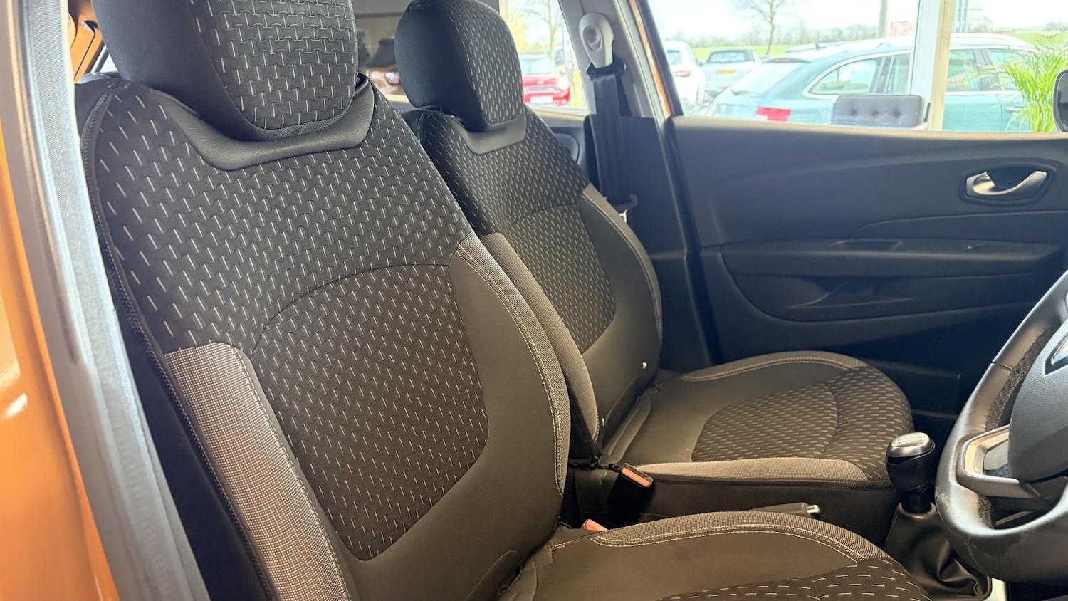 Used Renault Captur 2018 for sale - 77650001: Photo 10