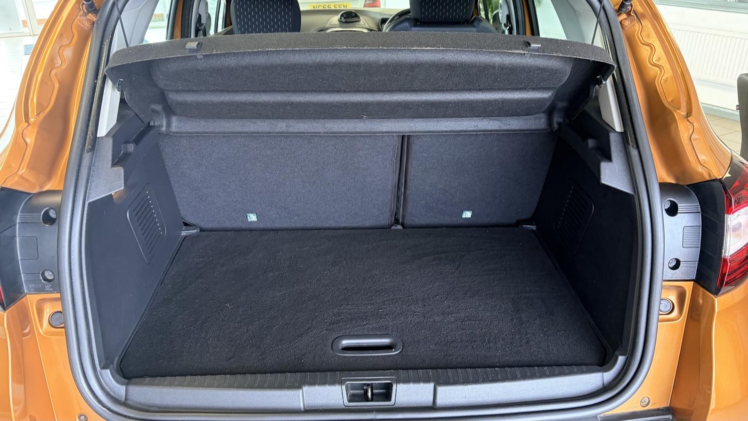 Used Renault Captur 2018 for sale - 77650001: Photo 17