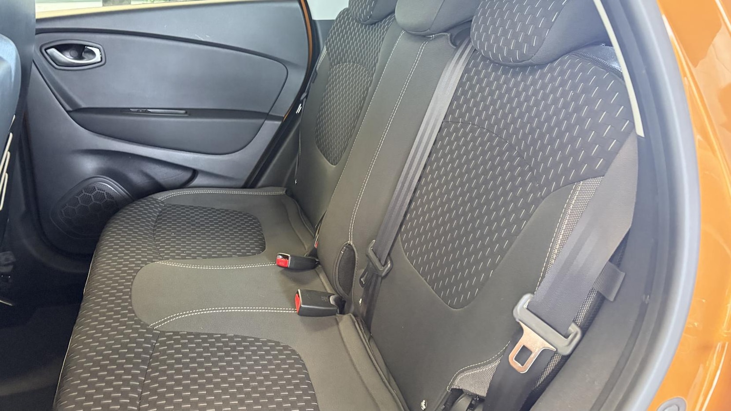 Used Renault Captur 2018 for sale - 77650001: Photo 19