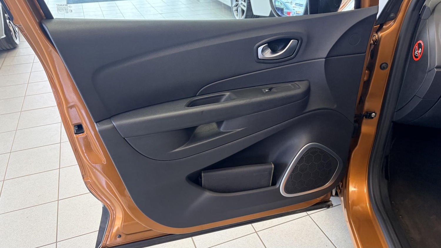 Used Renault Captur 2018 for sale - 77650001: Photo 24