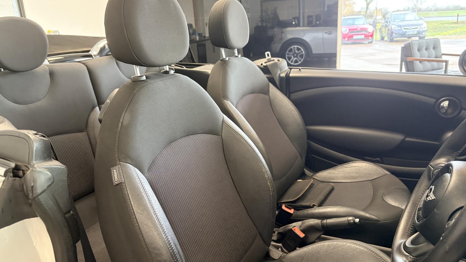 Used MINI Convertible 2013 for sale - 77629023: Photo 11