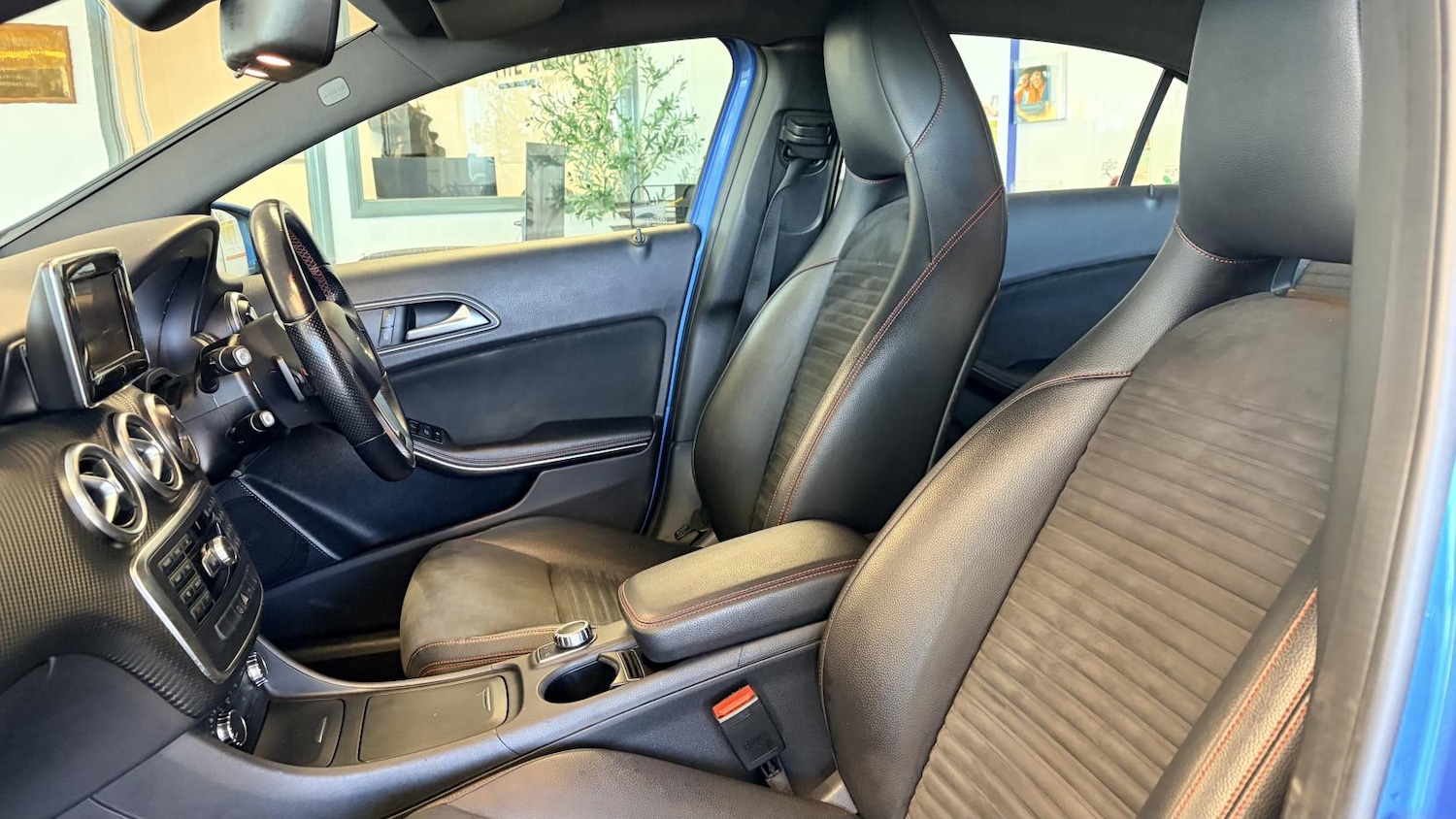 Used Mercedes-Benz A-Class 2014 for sale - 77613137: Photo 26