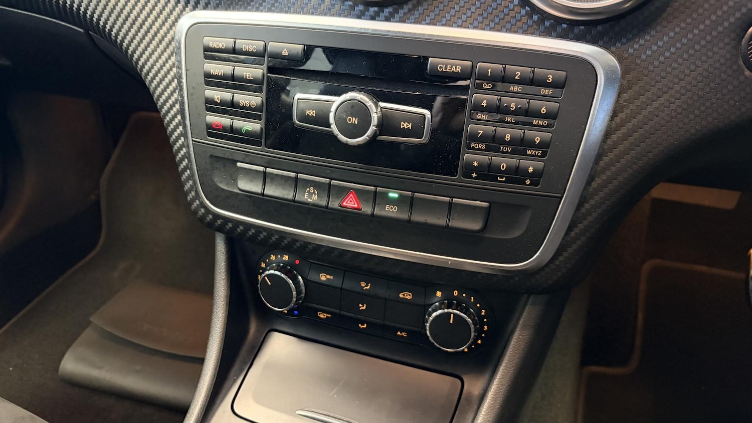 Used Mercedes-Benz A-Class 2014 for sale - 77613137: Photo 33