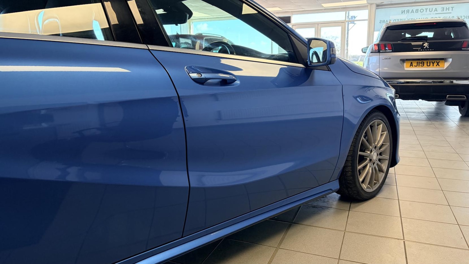 Used Mercedes-Benz A-Class 2014 for sale - 77613137: Photo 8