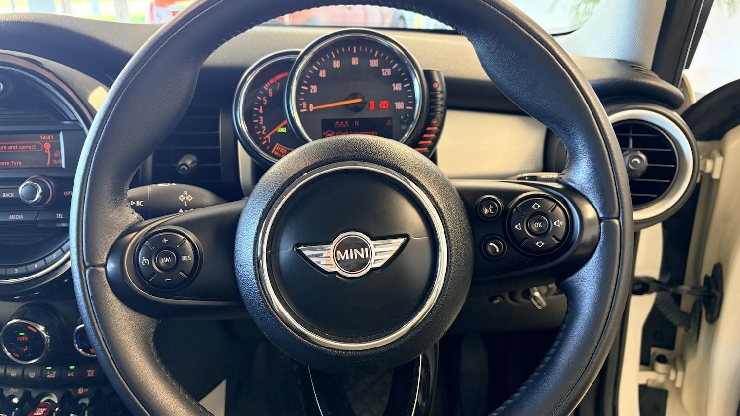 Used MINI Hatch 2014 for sale - 78028151: Photo 21