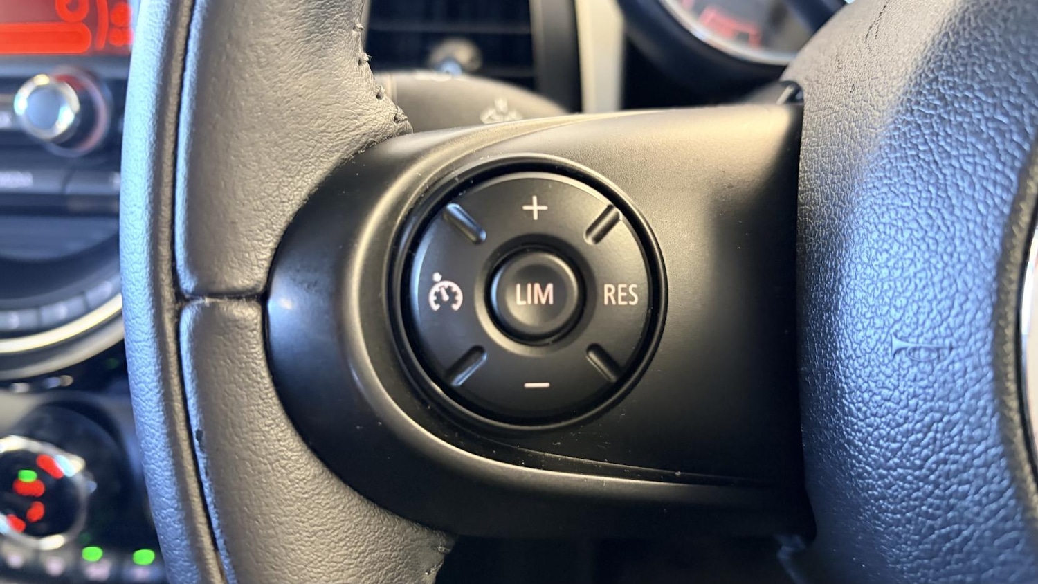 Used MINI Hatch 2014 for sale - 78028151: Photo 24