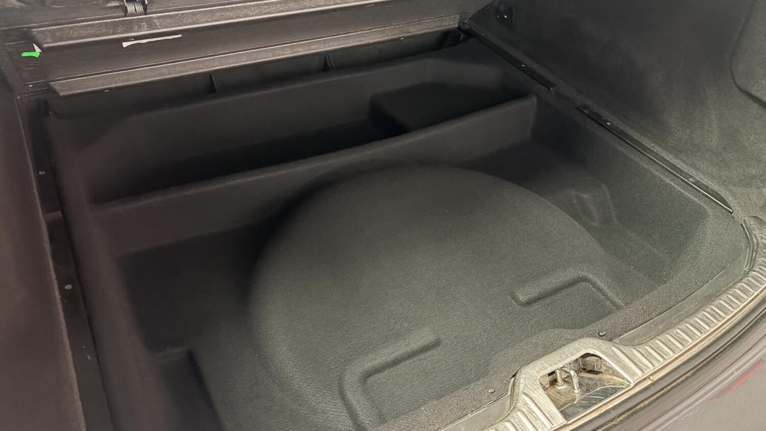 Used Volvo XC60 2017 for sale - 77701051: Photo 23