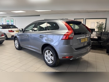 Used Volvo XC60 2017 for sale - 77701051: Photo