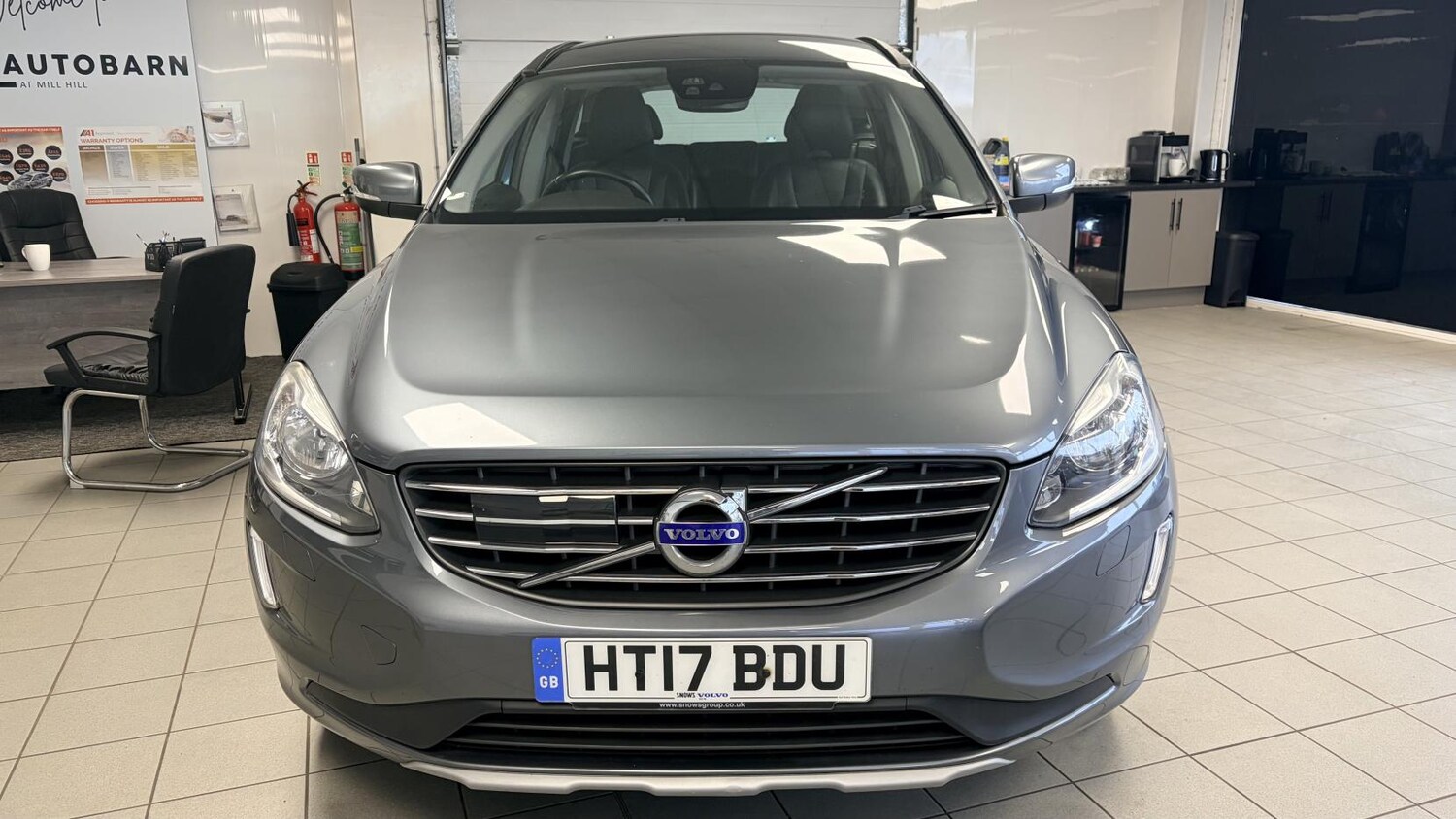 Used Volvo XC60 2017 for sale - 77701051: Photo 9