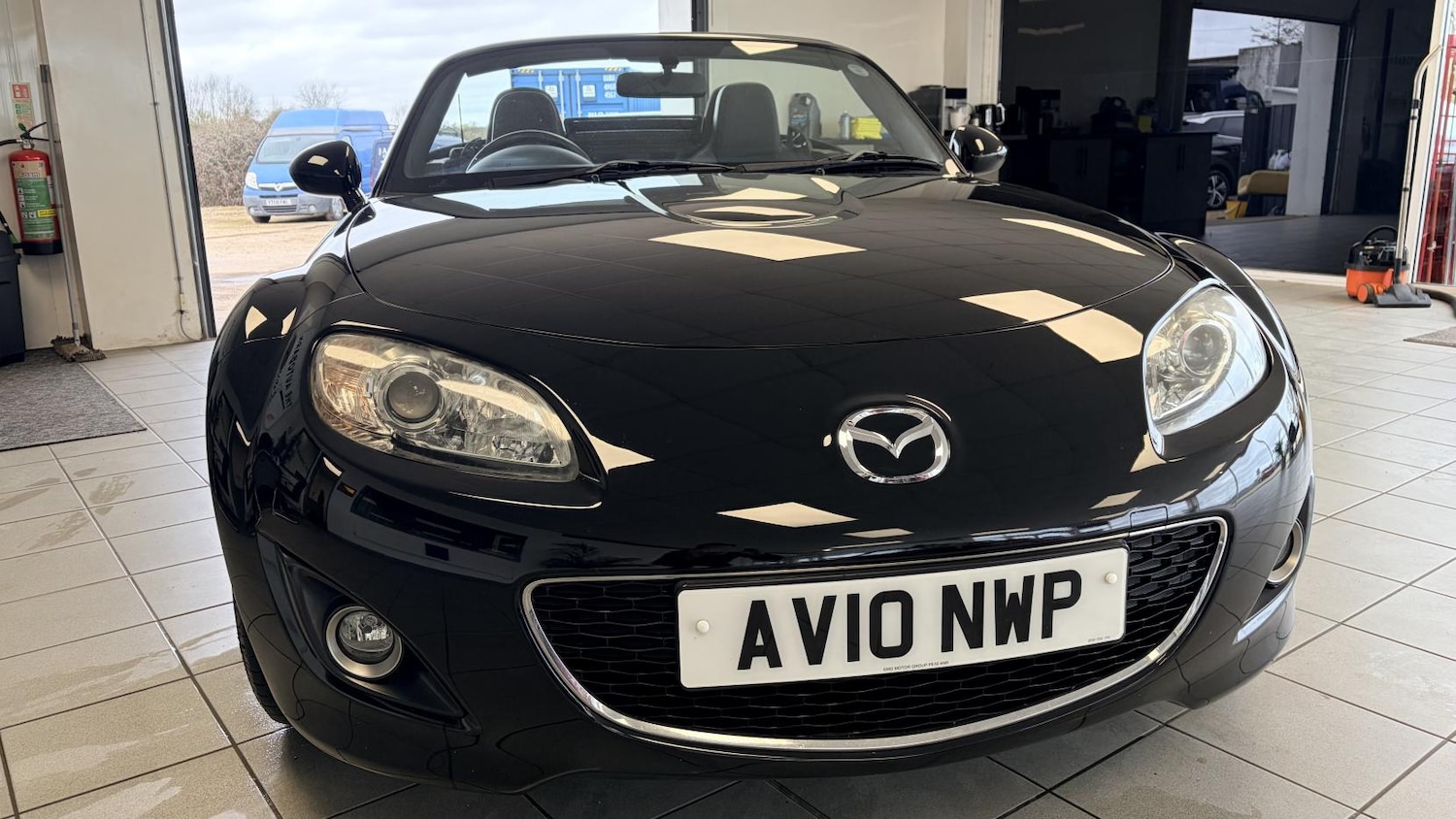 Used Mazda MX-5 2010 for sale - 78000533: Photo 12
