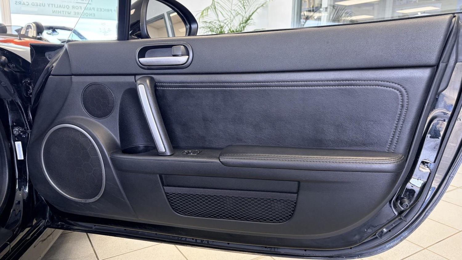 Used Mazda MX-5 2010 for sale - 78000533: Photo 16