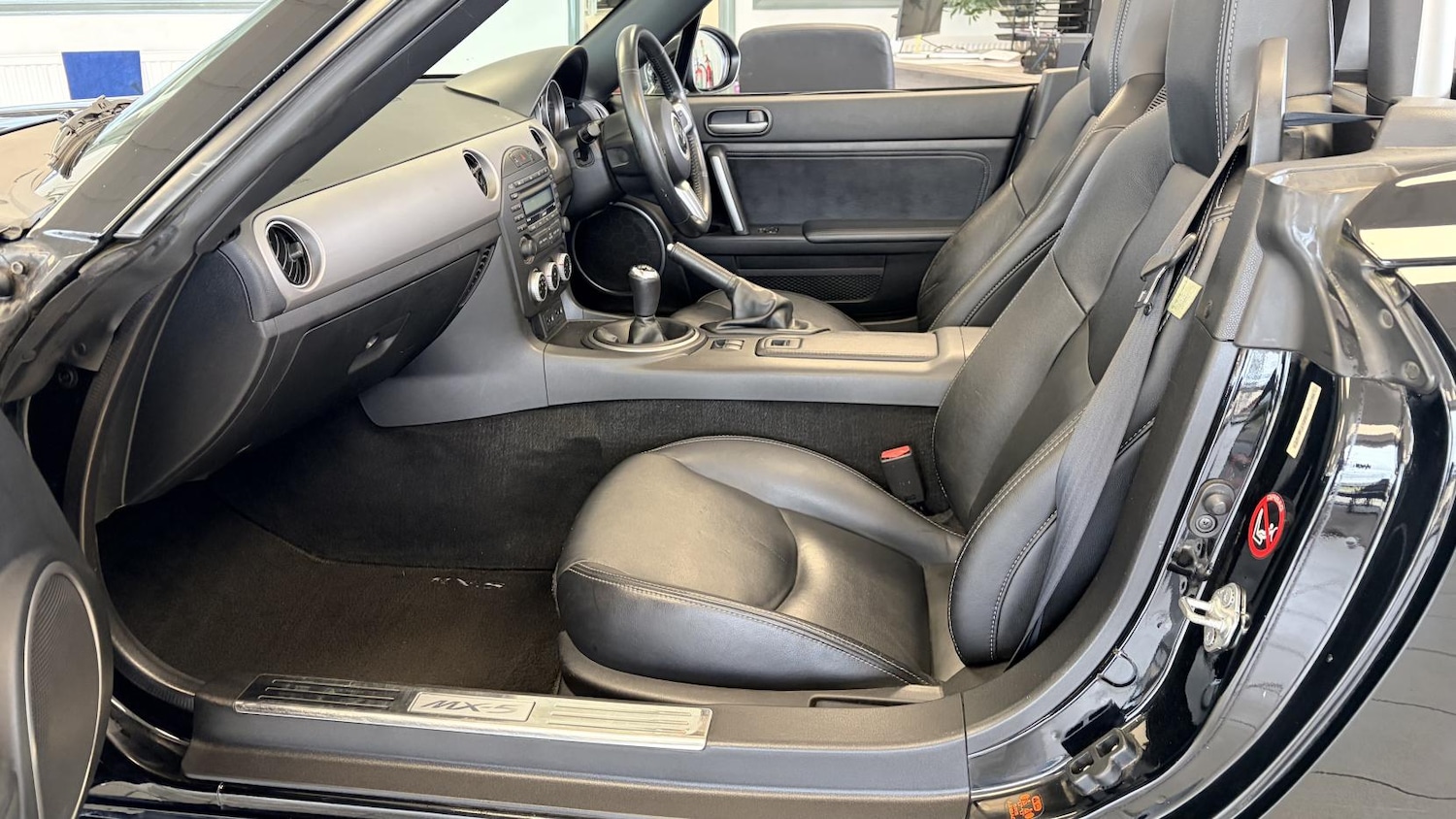 Used Mazda MX-5 2010 for sale - 78000533: Photo 20
