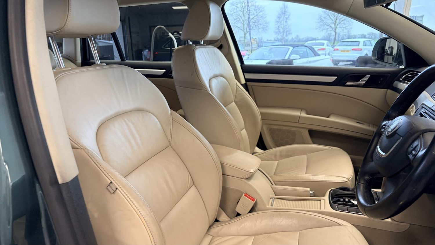 Used Skoda Superb 2013 for sale - 77613153: Photo 14