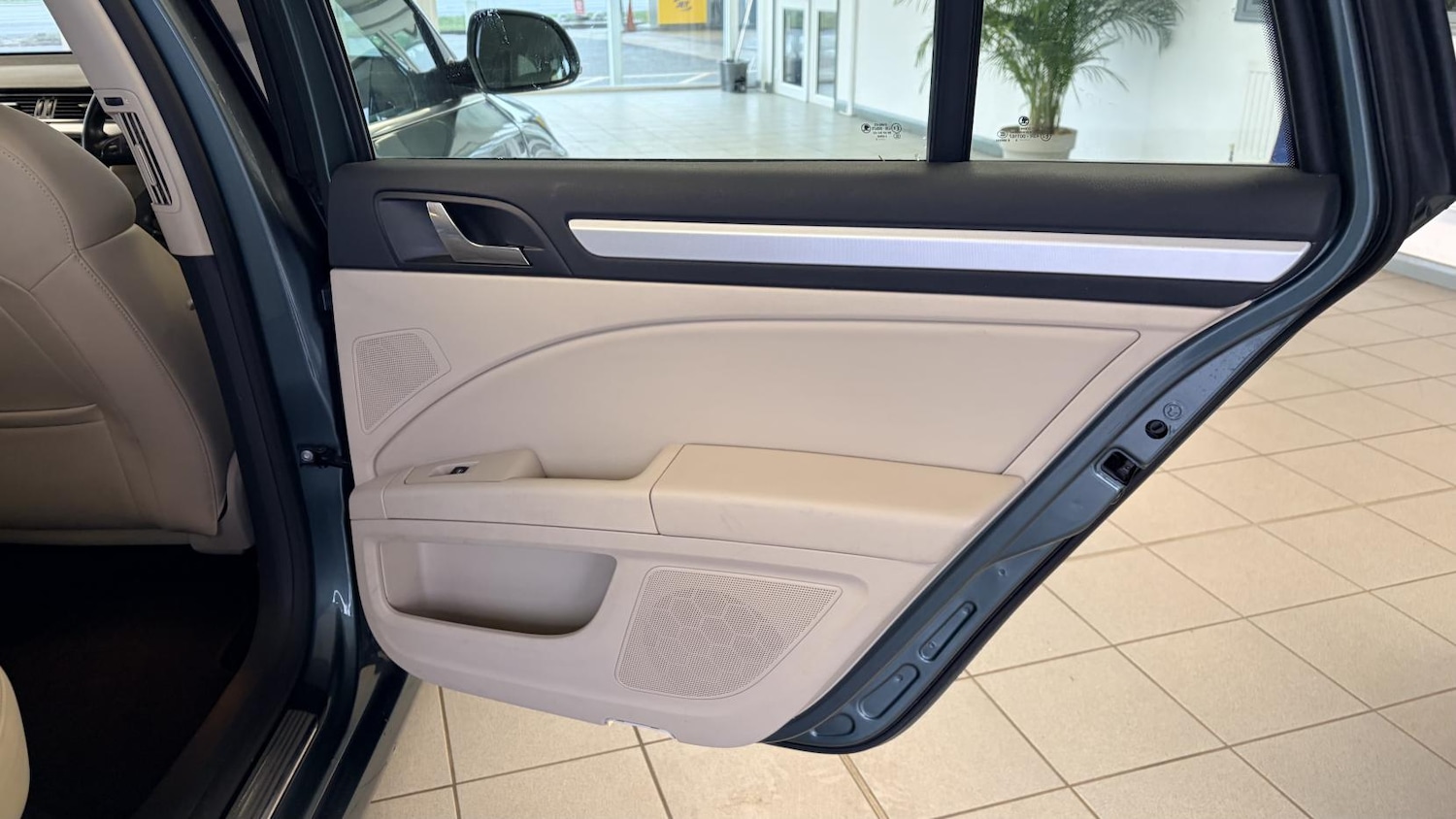 Used Skoda Superb 2013 for sale - 77613153: Photo 18