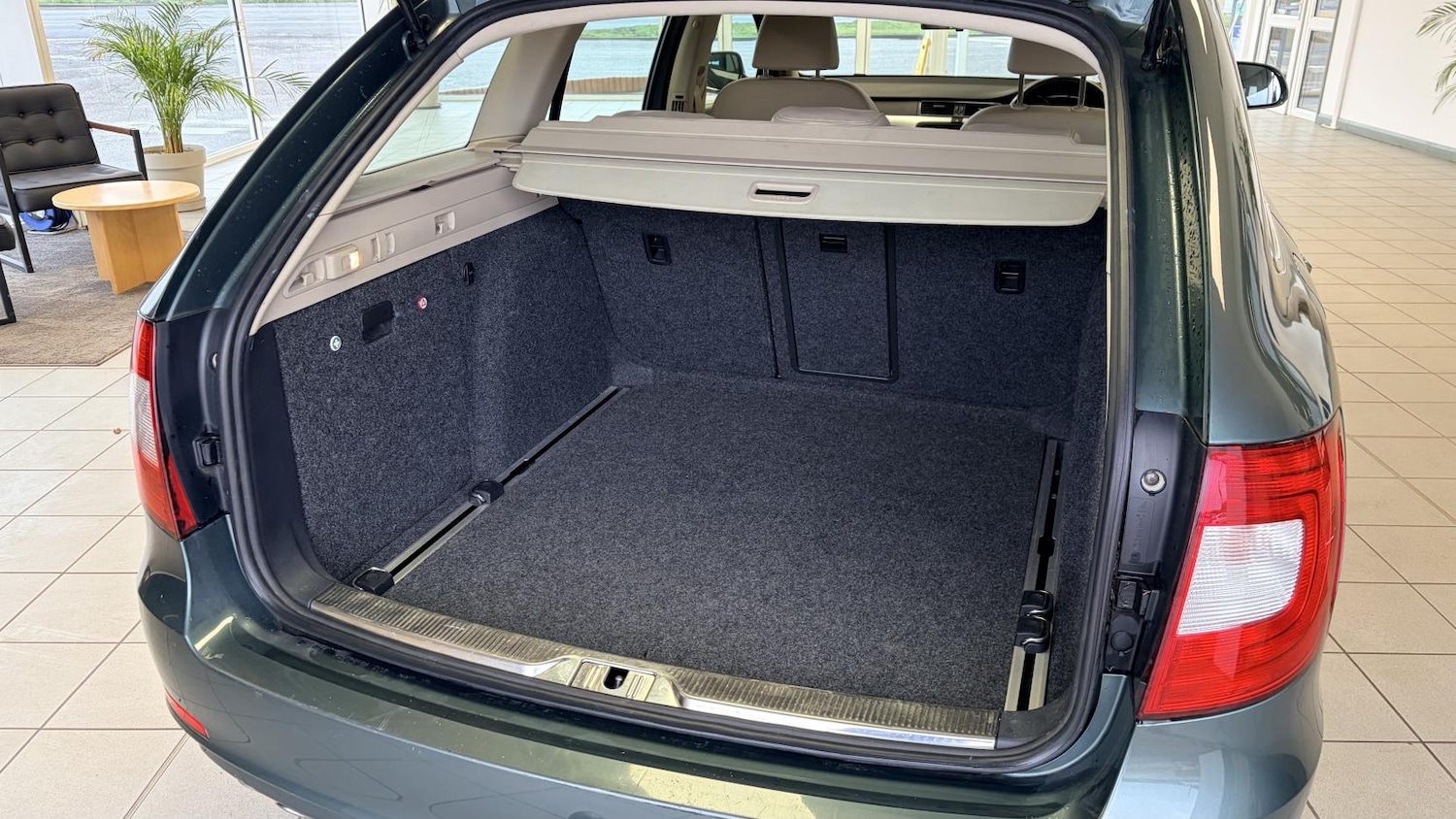 Used Skoda Superb 2013 for sale - 77613153: Photo 19