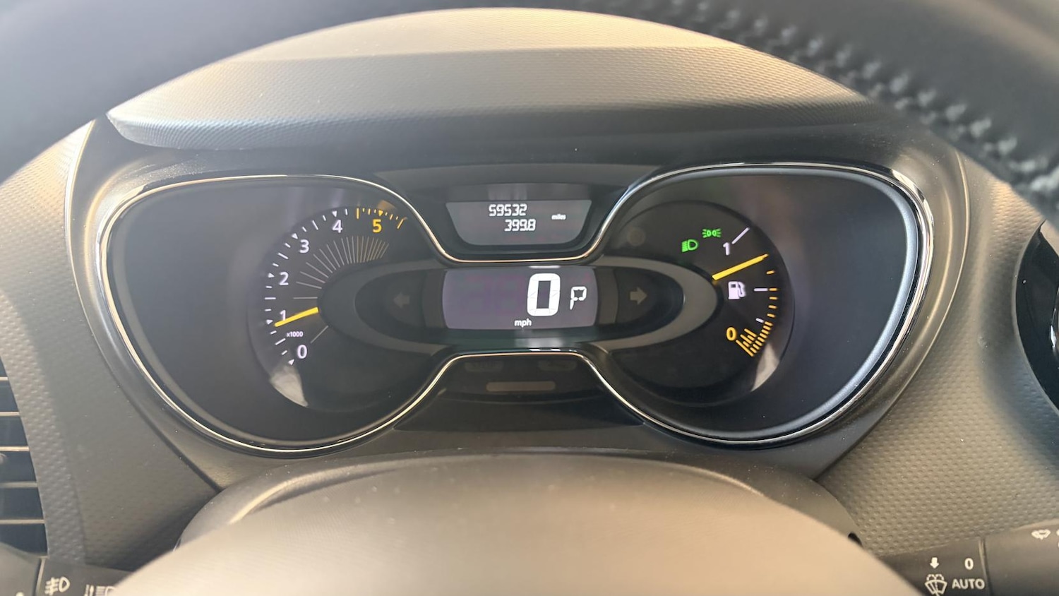 Used Renault Captur 2016 for sale - 77819154: Photo 28