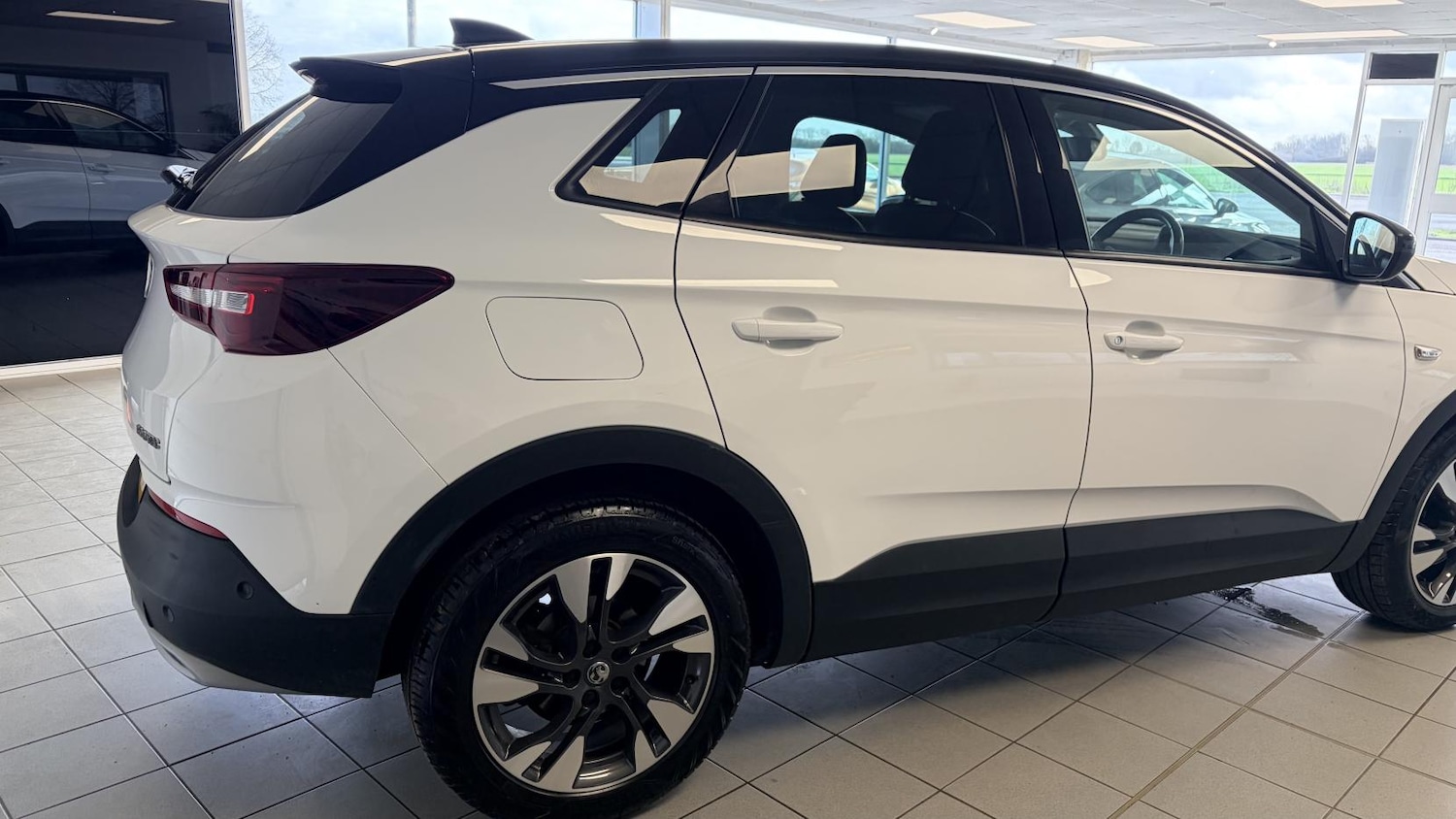 Used Vauxhall Grandland X 2020 for sale - 77653315: Photo 4