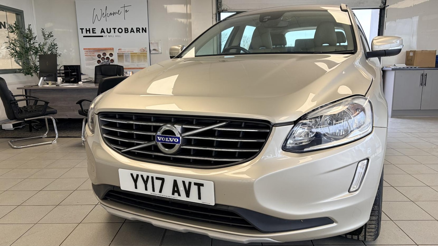 Used Volvo XC60 2017 for sale - 78106242: Photo 13