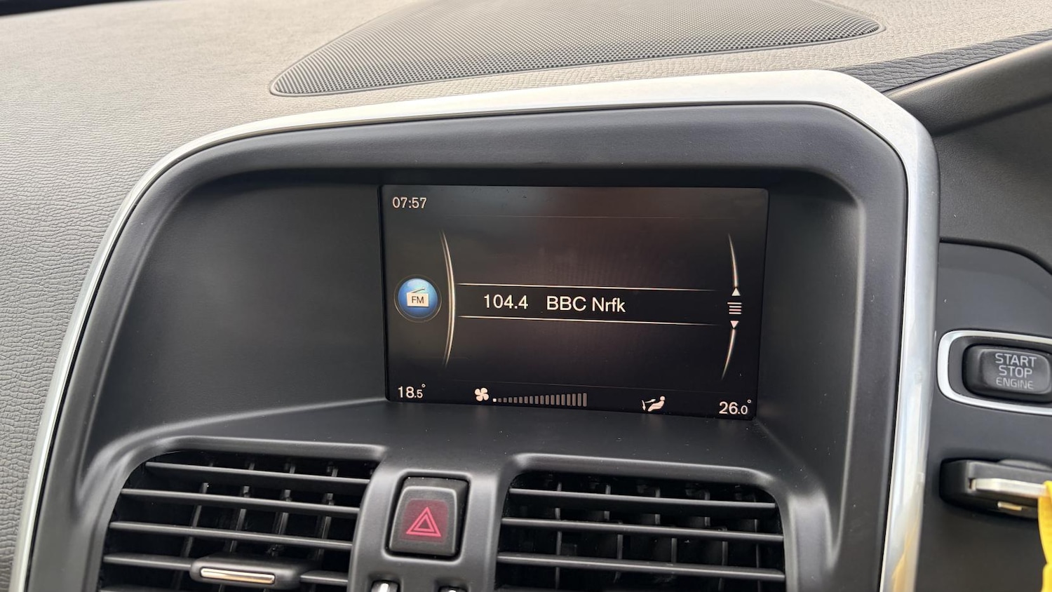 Used Volvo XC60 2017 for sale - 78106242: Photo 35