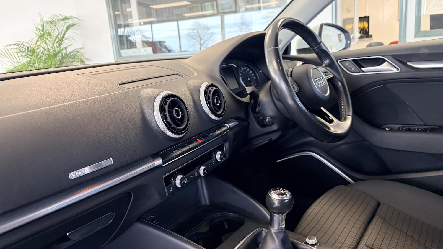 Used Audi A3 2016 for sale - 77613142: Photo 15