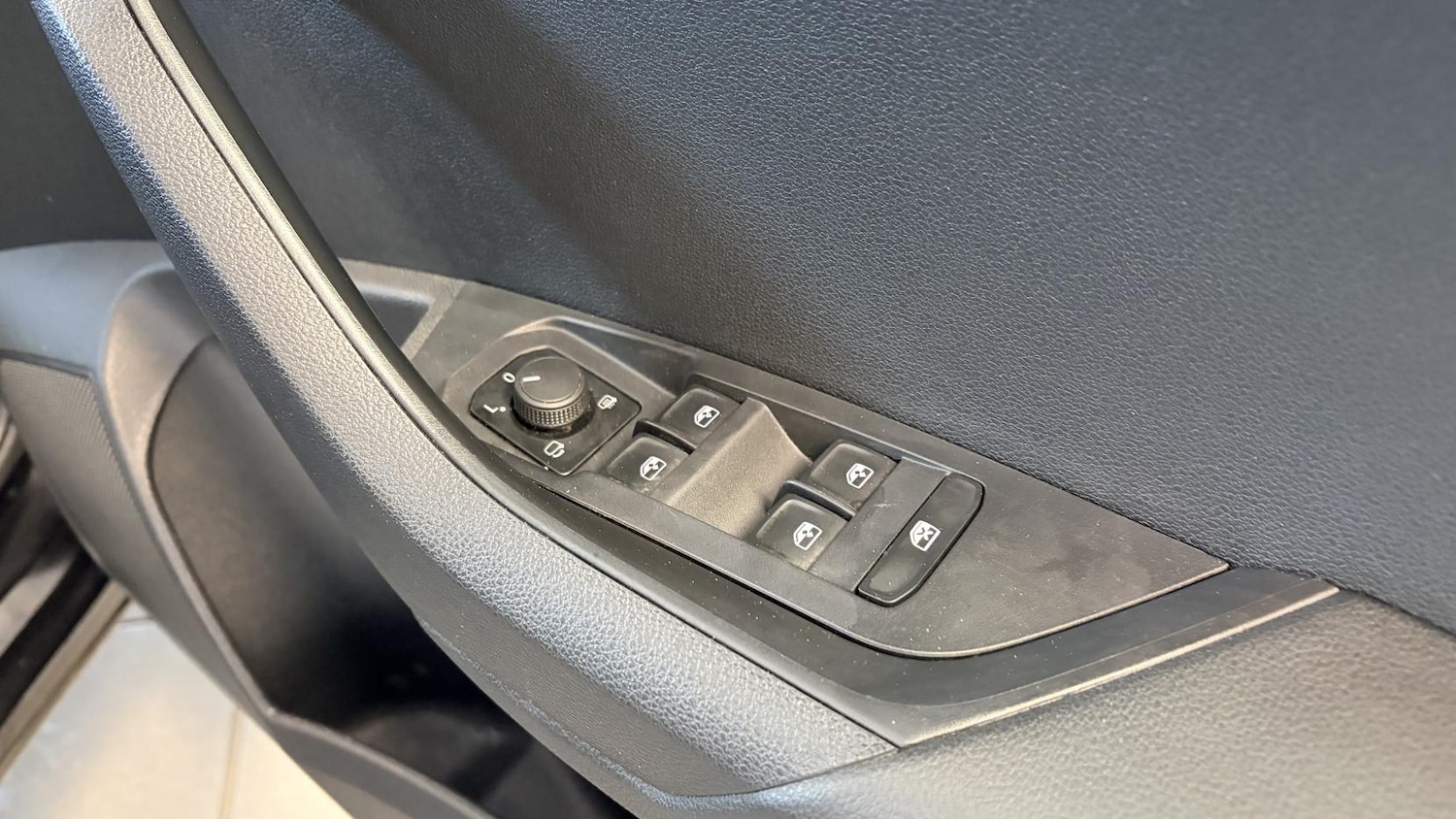 Used Skoda Karoq 2022 for sale - 77613149: Photo 17