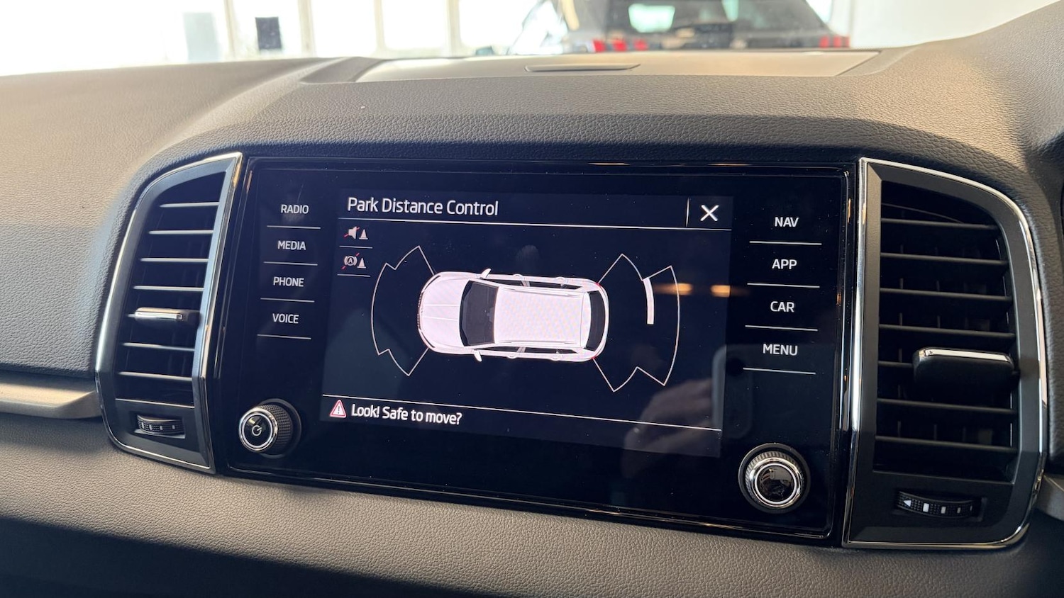 Used Skoda Karoq 2022 for sale - 77613149: Photo 42