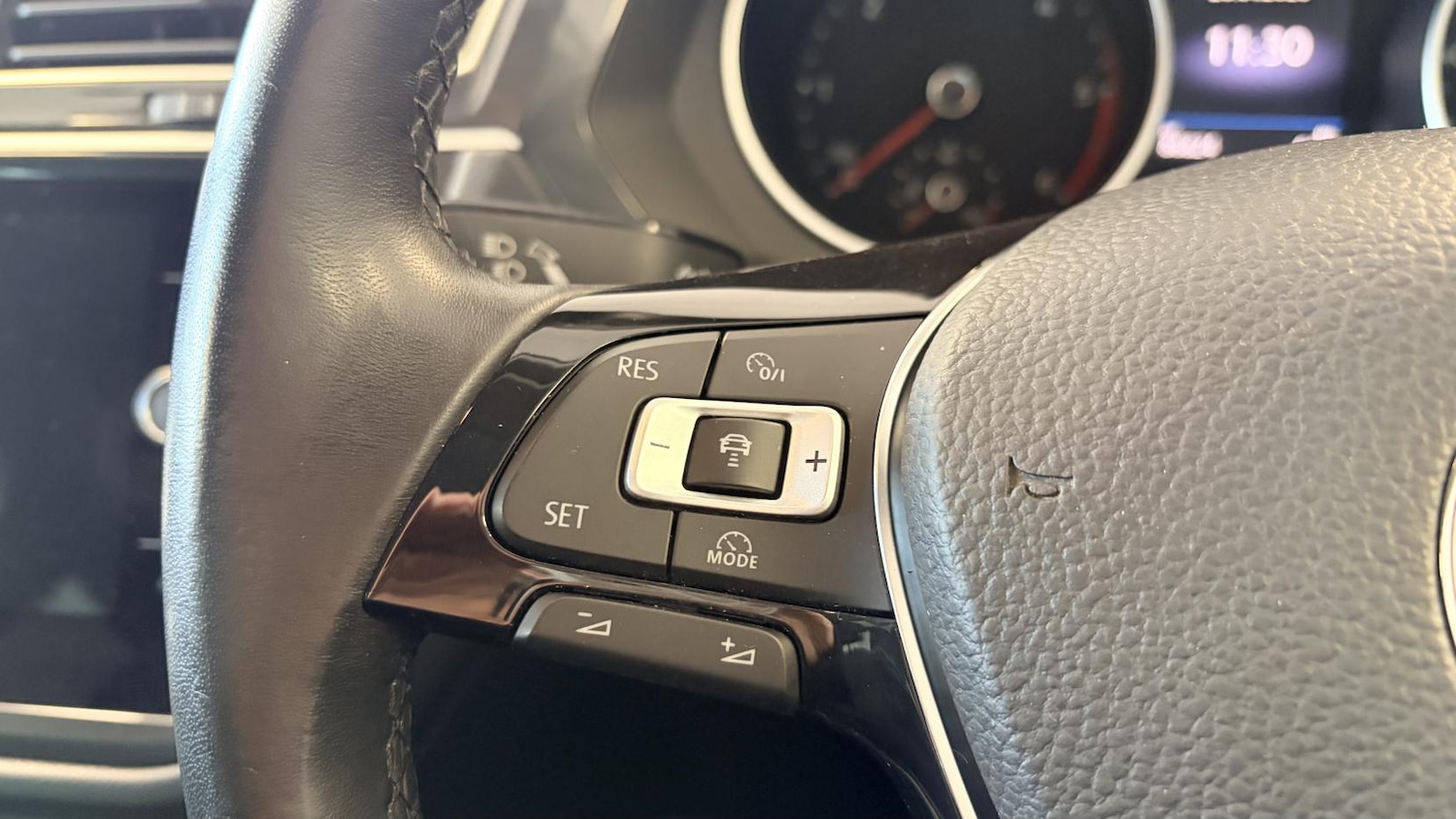 Used Volkswagen Tiguan 2018 for sale - 77613143: Photo 30