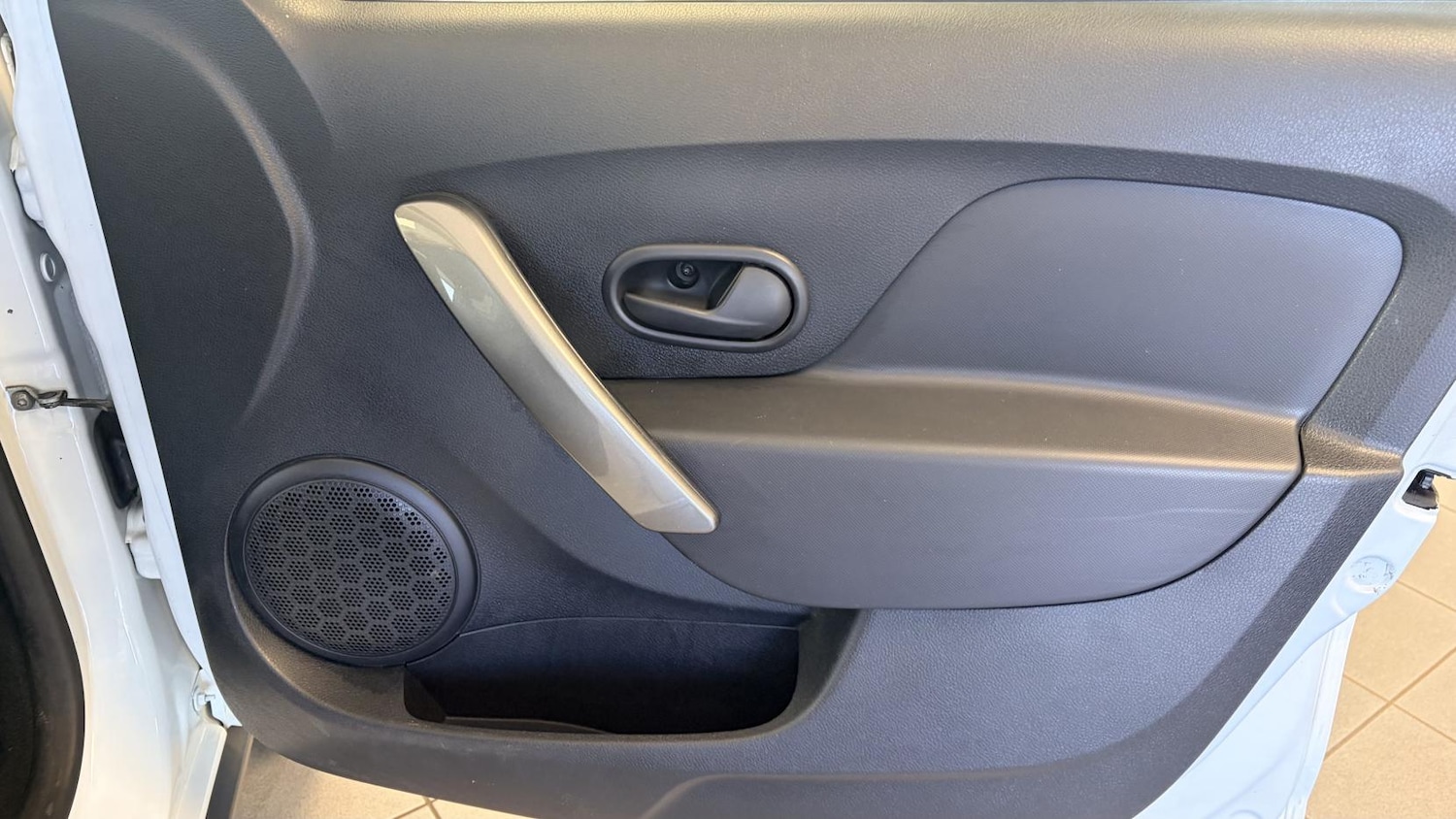 Used Dacia Sandero Stepway 2015 for sale - 78025648: Photo 15