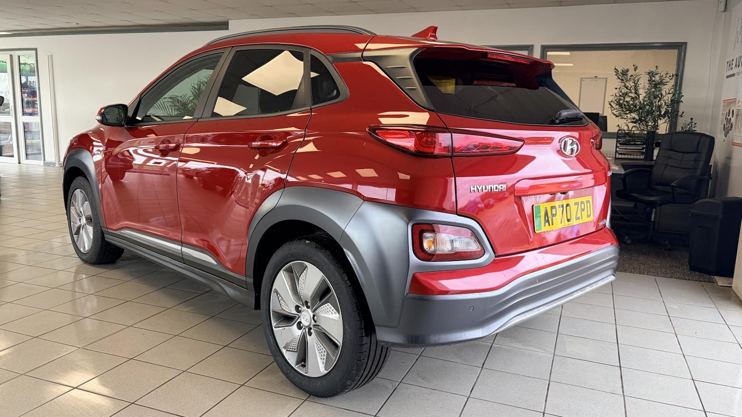 Used Hyundai KONA 2020 for sale - 77613147: Photo 3