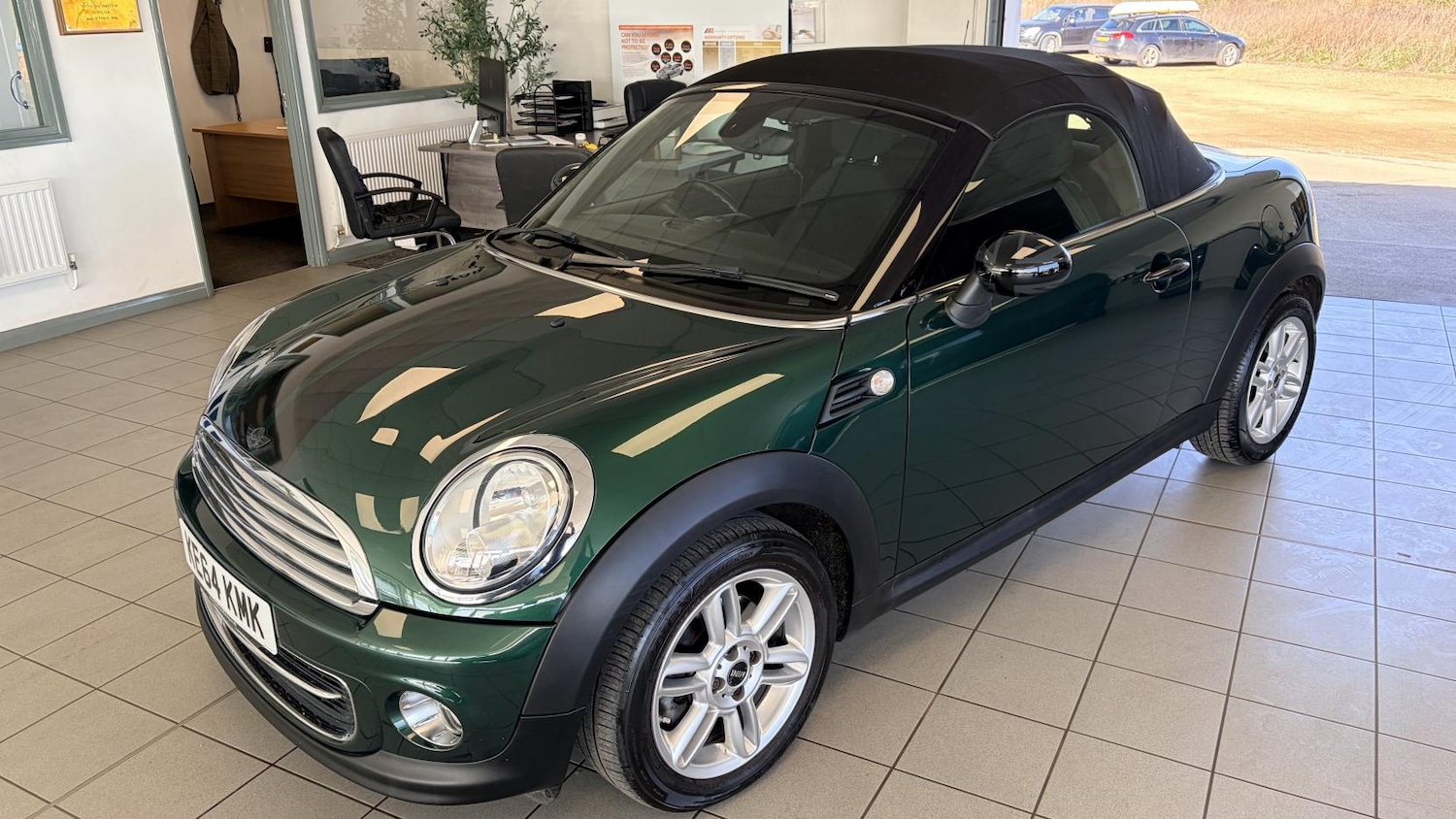 Used MINI Roadster 2014 for sale - 78053253: Photo 15