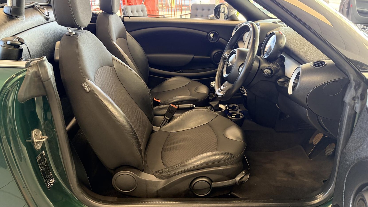 Used MINI Roadster 2014 for sale - 78053253: Photo 21