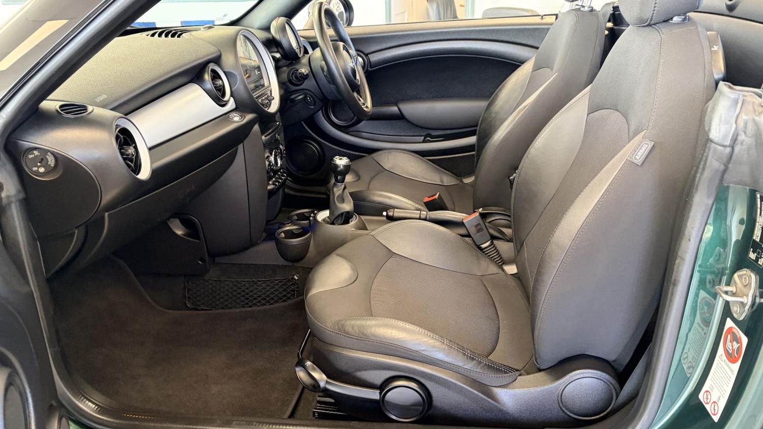 Used MINI Roadster 2014 for sale - 78053253: Photo 26