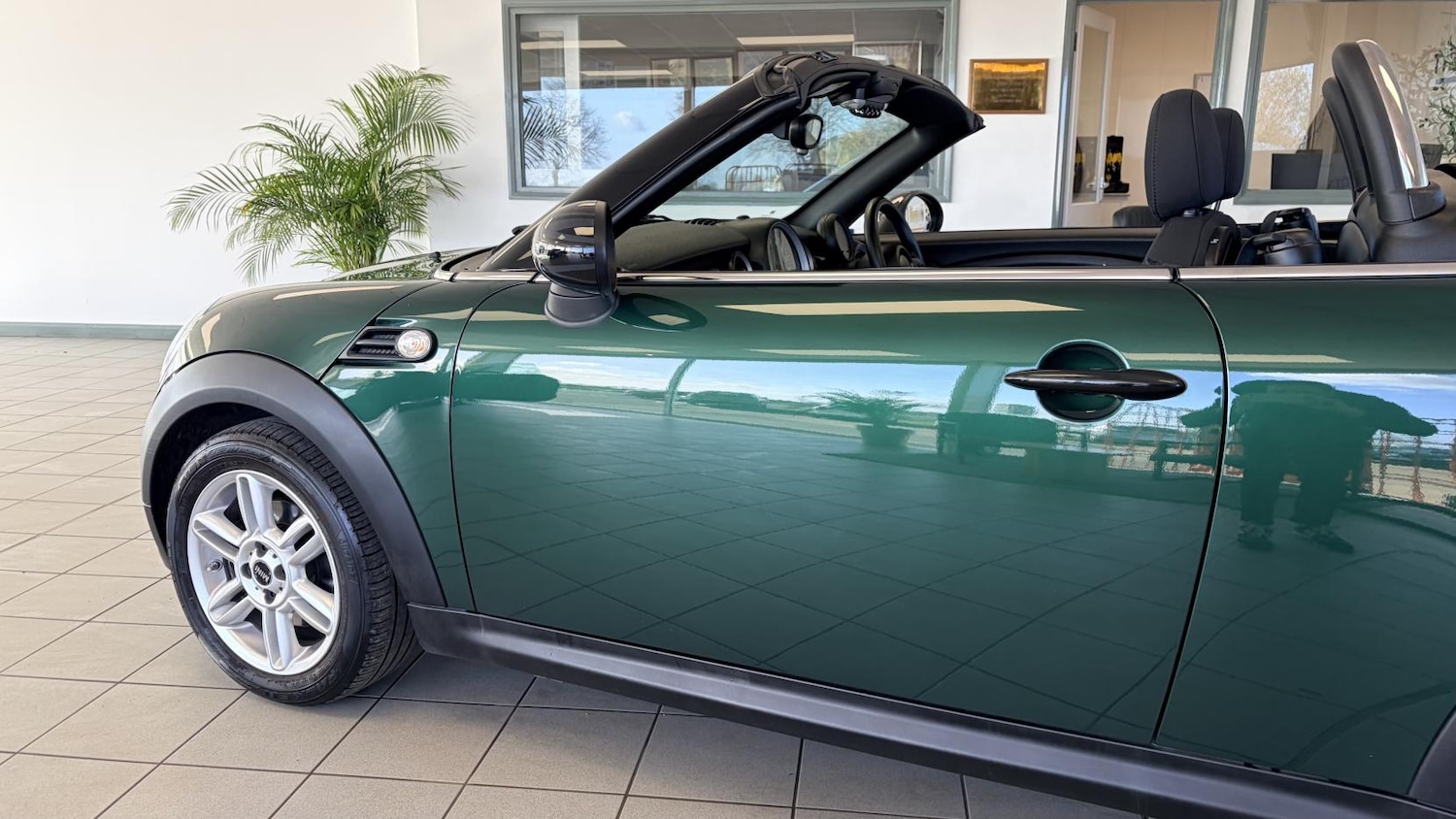 Used MINI Roadster 2014 for sale - 78053253: Photo 3