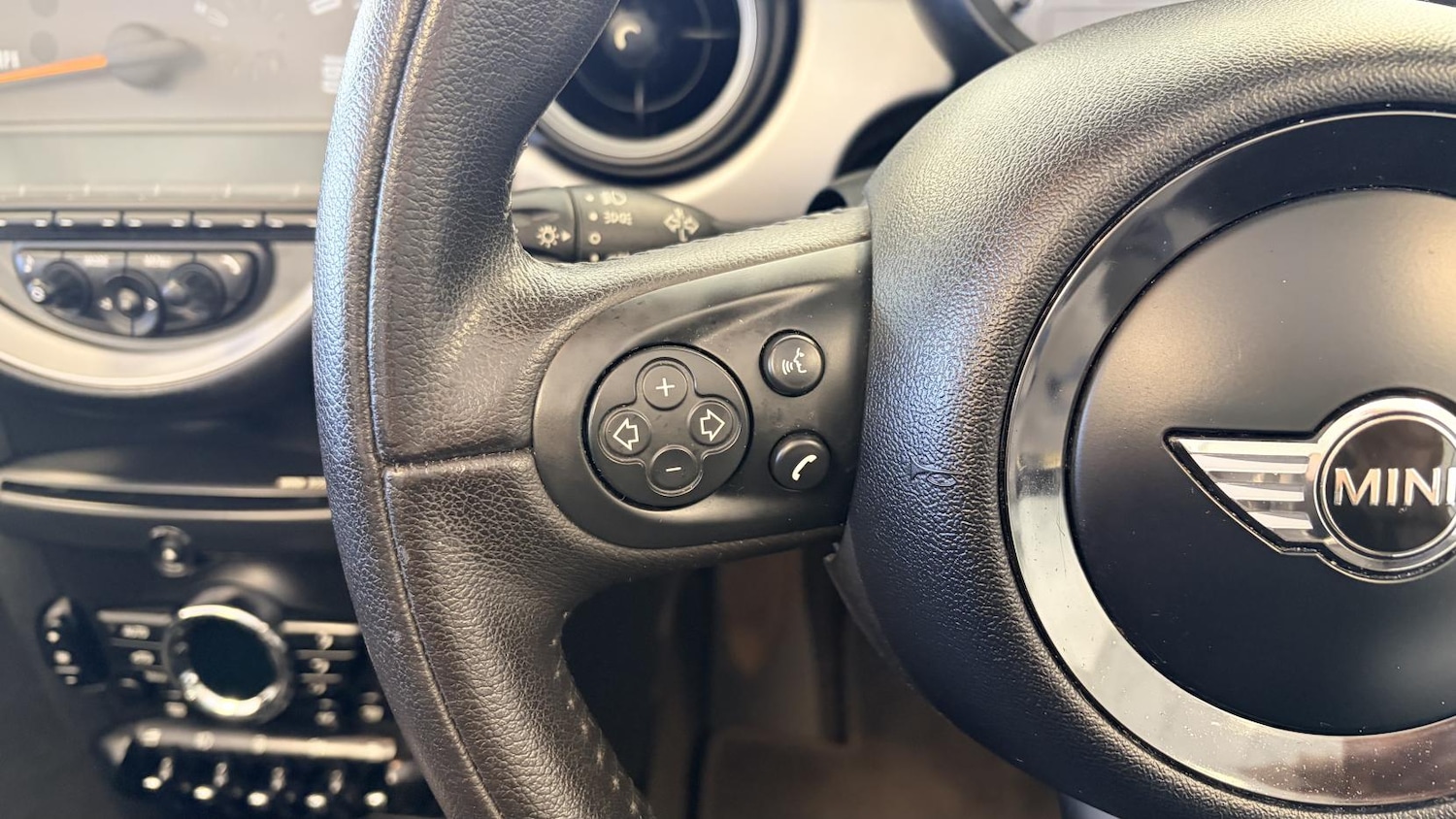 Used MINI Roadster 2014 for sale - 78053253: Photo 32