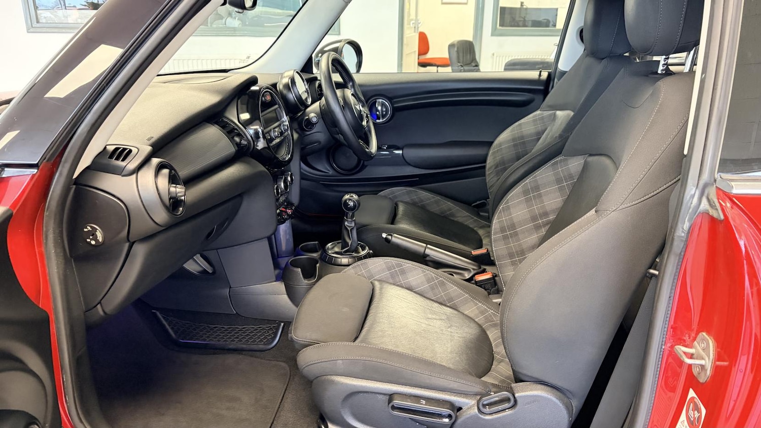 Used MINI Hatch 2014 for sale - 77613135: Photo 23