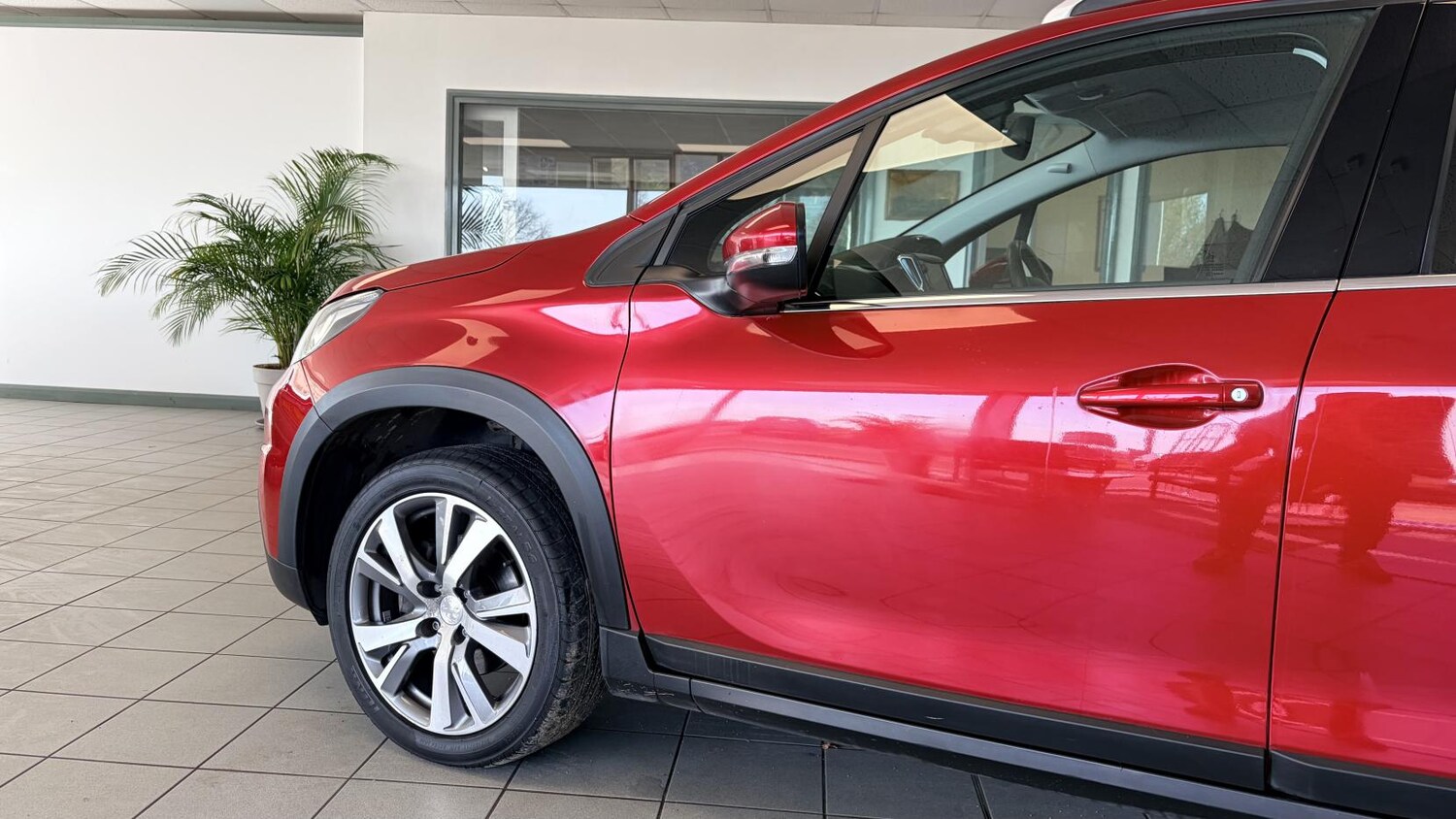 Used Peugeot 2008 2017 for sale - 78162530: Photo 2