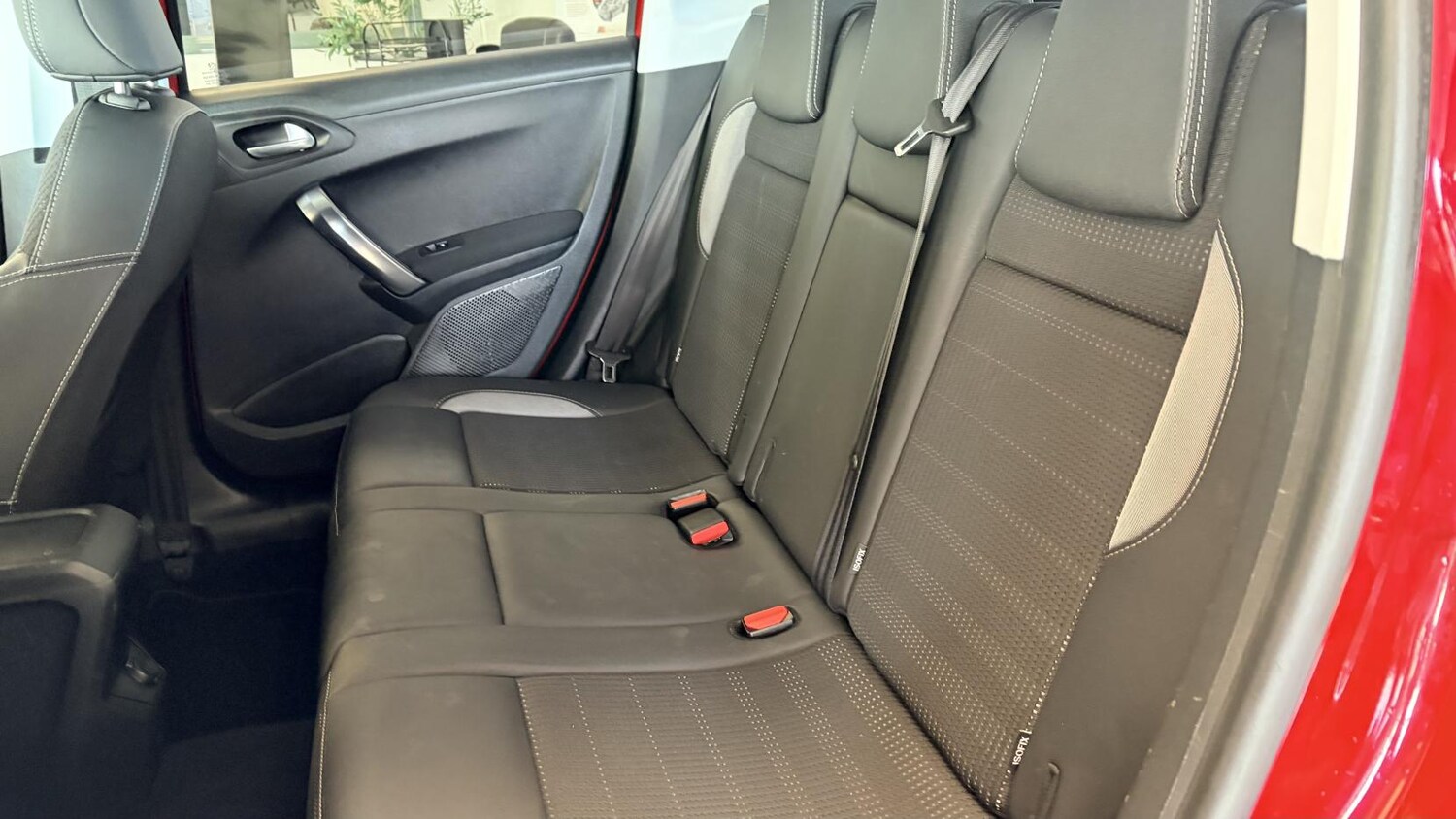 Used Peugeot 2008 2017 for sale - 78162530: Photo 20