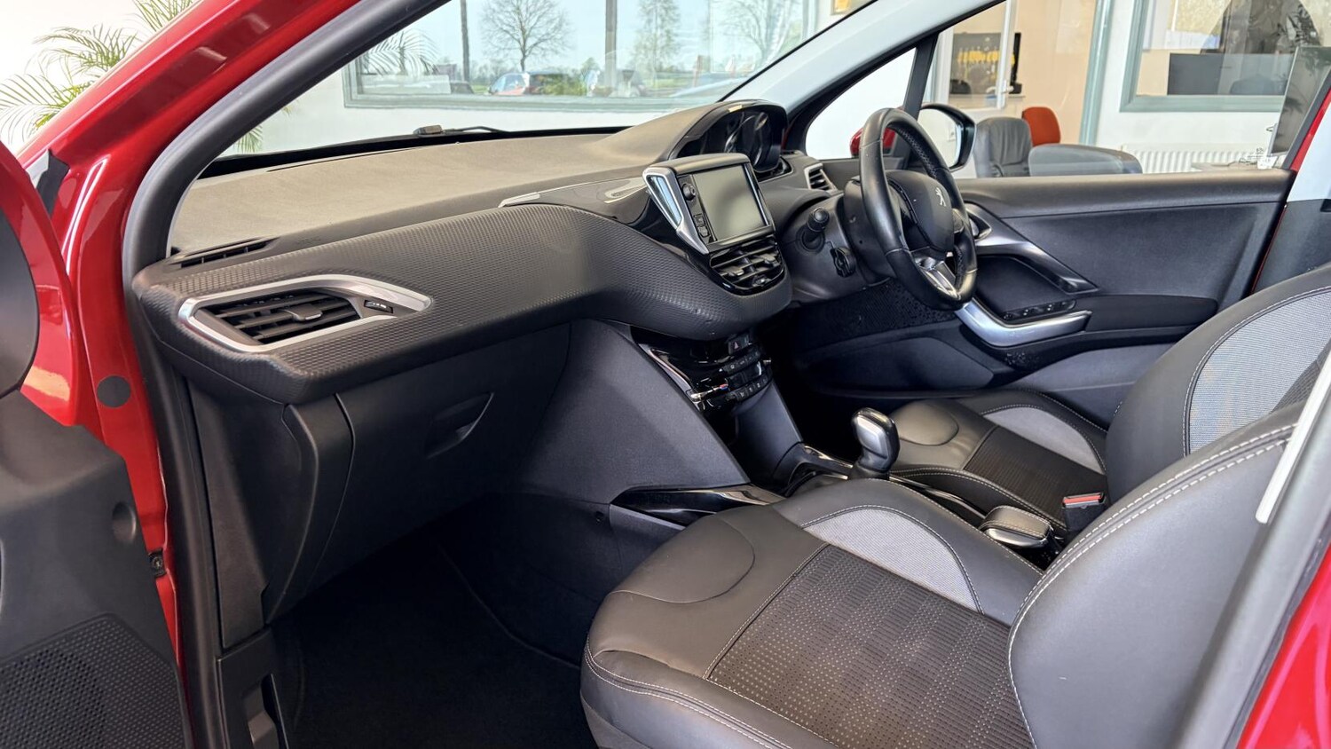 Used Peugeot 2008 2017 for sale - 78162530: Photo 21