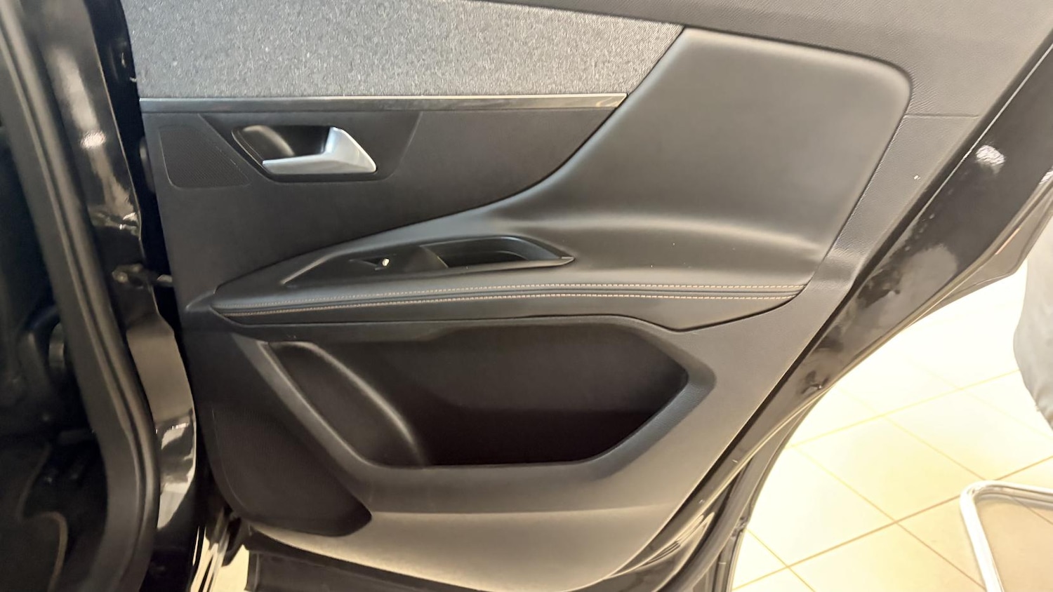 Used Peugeot 3008 2017 for sale - 77903512: Photo 20