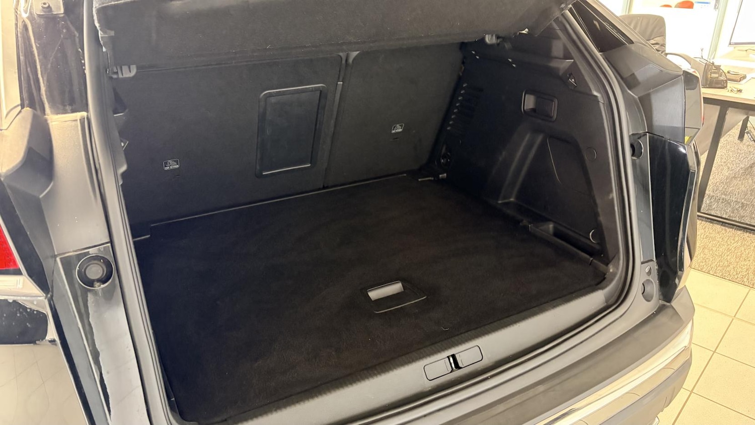 Used Peugeot 3008 2017 for sale - 77903512: Photo 21